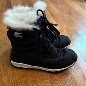 Girls Sorel boots size 2